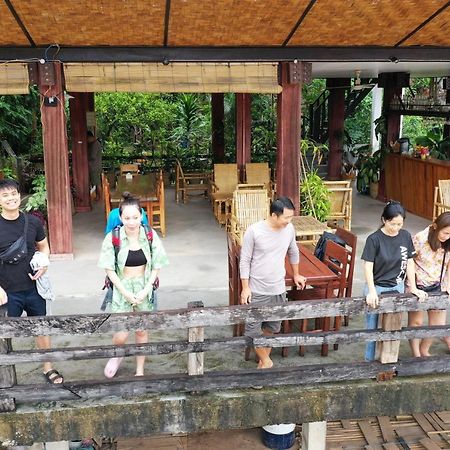 Ning Ning Guesthouse Muang Ngoi Exterior foto